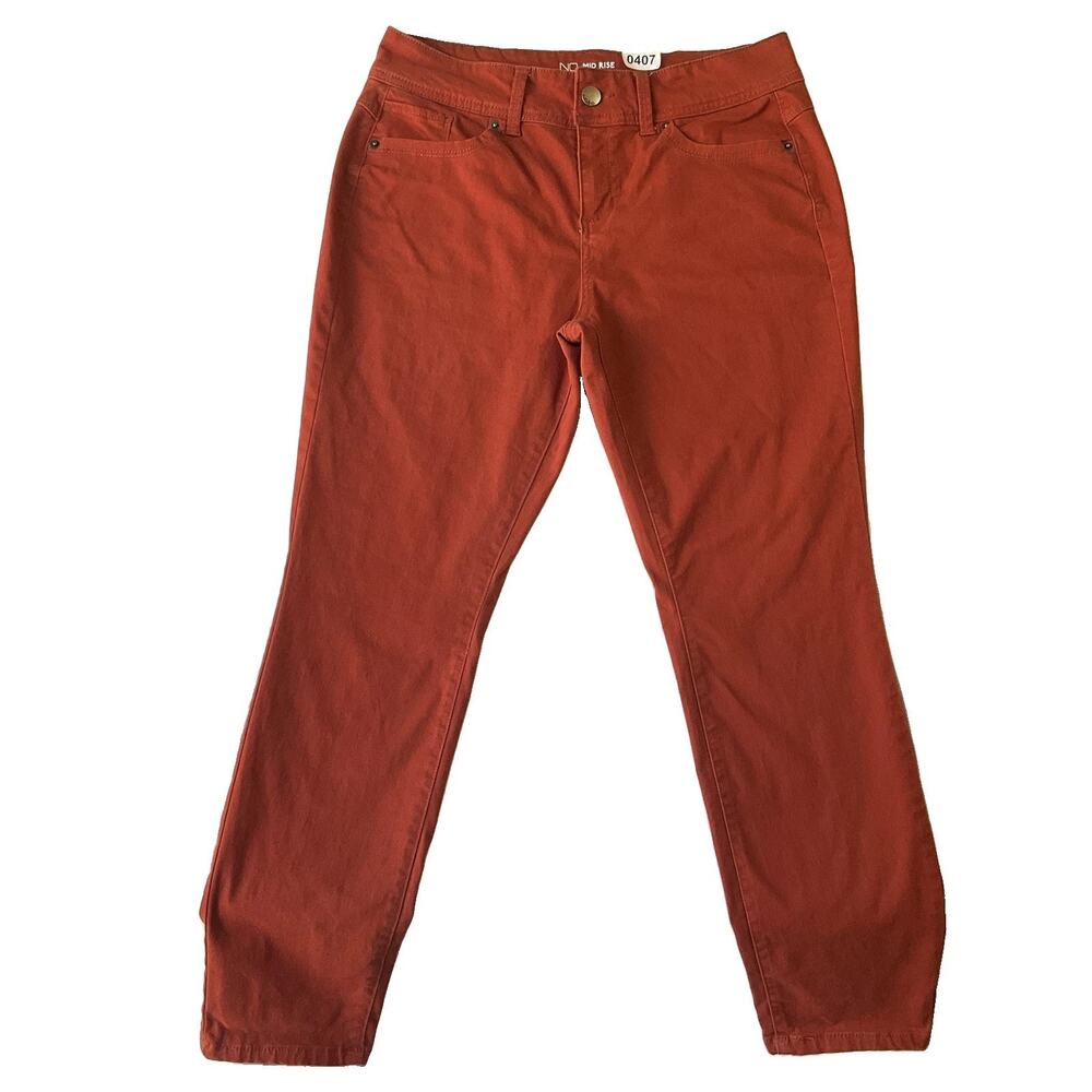 No Boundaries Women Pants 15 Red Skinny 28" Inseam Stretch Mid Rise 31” Waist